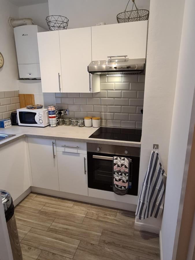 Centrally Located, Comfortable Apartment Near Station, Beach And North Laines Brighton Exterior foto