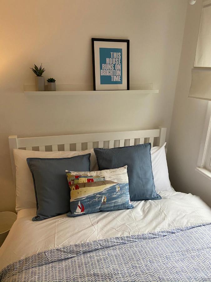 Centrally Located, Comfortable Apartment Near Station, Beach And North Laines Brighton Exterior foto